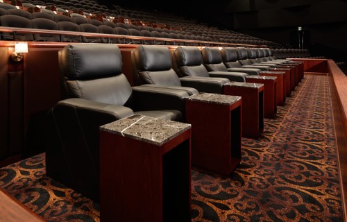 こだわりの座席がある映画館で贅沢な時間を 東京都内のラグジュアリーシートのある映画館特集 Vokka ヴォッカ